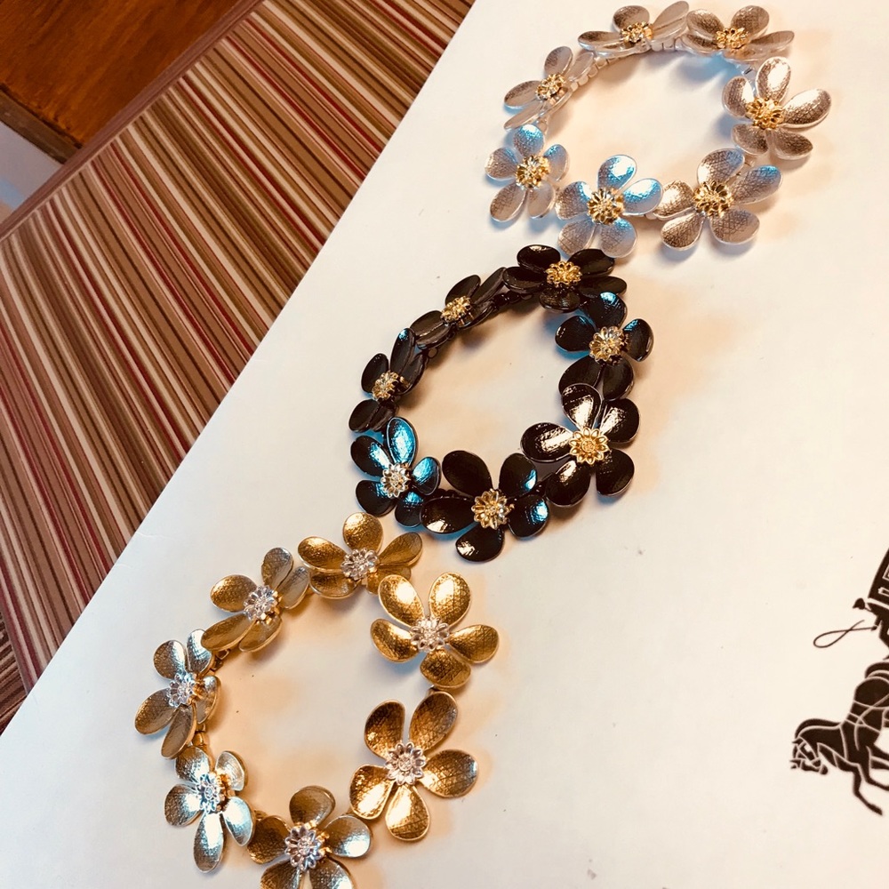 Gold Bracelet - Picture 4 of 4